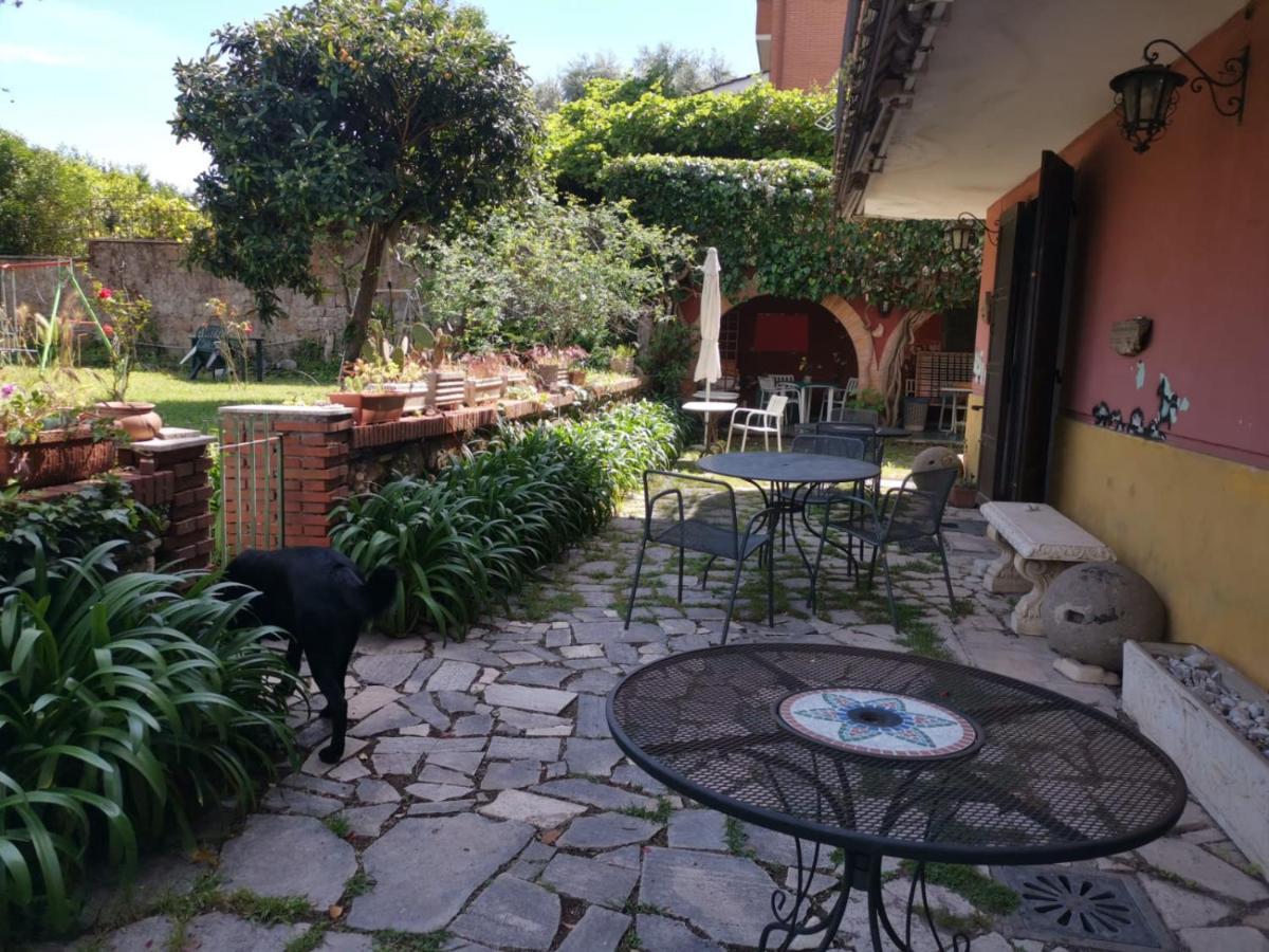 Affitto Due Camere, Due Bagni In Villa Rome Exterior photo